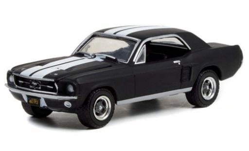 Diecast model cars Ford Mustang Hardtop matt-black/white Creed II 1967 1/64 Greenlight