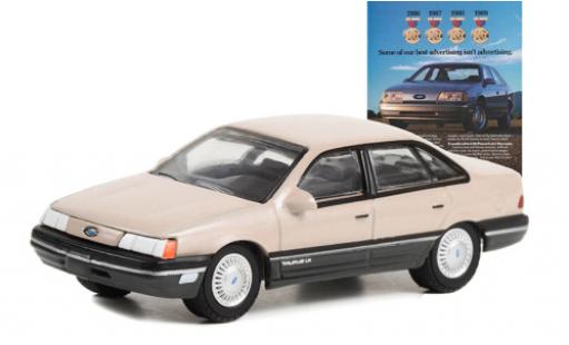 Diecast model cars Ford Taurus Berline beige 1989 1/64 Greenlight
