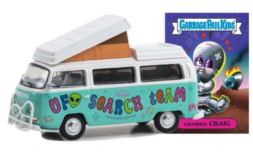 Diecast model cars Volkswagen T2 A Camper la chaux/white 1968 1/64 Greenlight