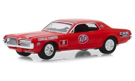 Diecast model cars Mercury Cougar Base red/Dekor STP 1967 1/64 Greenlight
