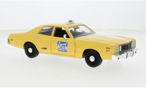 Diecast model cars Plymouth Fury Base 1975 Taxi (USA) 1/24 Greenlight