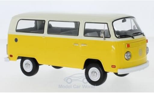 Diecast model cars Volkswagen T2 B Bus yellow/beige Little Miss Sunshine 1978 1/64 Greenlight
