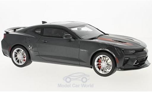 Diecast model cars Chevrolet Camaro SS metallic grey 2017 Fifty Anniversary 1/18 GT Spirit