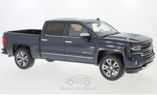 Diecast model cars Chevrolet Silverado pickup Centennial Edition metallic blue 2018 1/18 GT Spirit