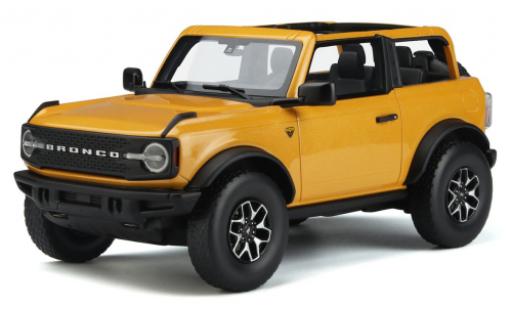 Diecast model cars Ford Bronco Badlands metallise orange 2021 1/18 GT Spirit