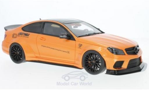 Diecast model cars Mercedes Classe C AMG C63 LB Works metallic orange 2017 1/18 GT Spirit