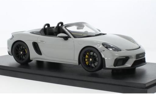 Diecast model cars Porsche 718 Spyder grey 1/18 GT Spirit
