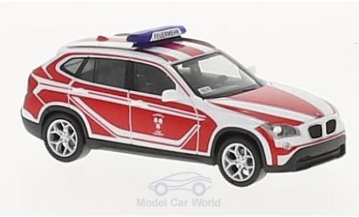 Diecast model cars Bmw X1 pompiers Fire brigade Landshut Kommandowagen 1/87 Herpa