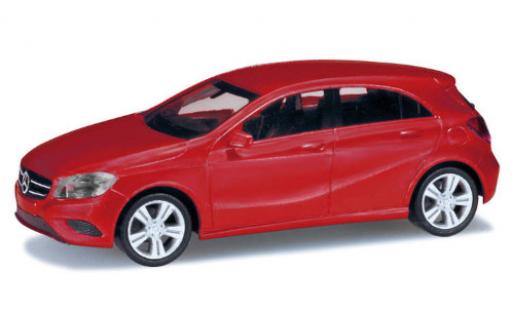 Diecast model cars Mercedes Classe A Base metallise red 1/87 Herpa