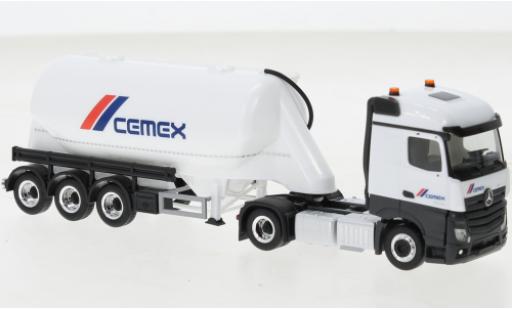 Diecast model cars Mercedes Actros Streamspace Cemex 1/87 Herpa