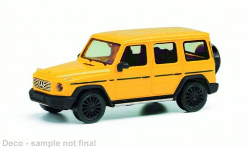 Diecast model cars Mercedes Classe G Base G-classe metallise yellow 1/87 Herpa