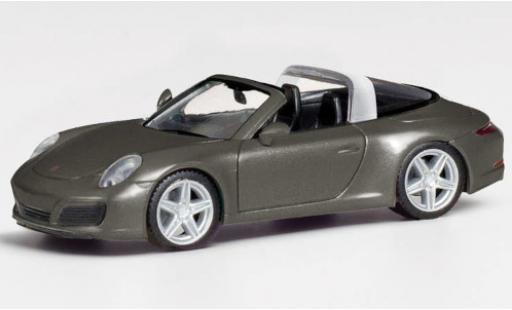 Diecast model cars Porsche 911 Targa 4 metallise grey 1/87 Herpa