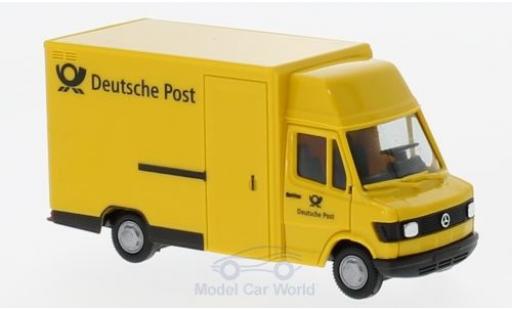 Diecast model cars Mercedes 207 Base D K&Atilde;&para;gel Deutsche Post 1/87 Herpa