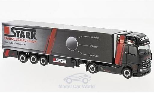 Diecast model cars Mercedes Actros Gigaspace Giga Trio-Trans / Stark Fahrzeugbau K&Atilde;&frac14;hltrunk-SZ 1/87 Herpa