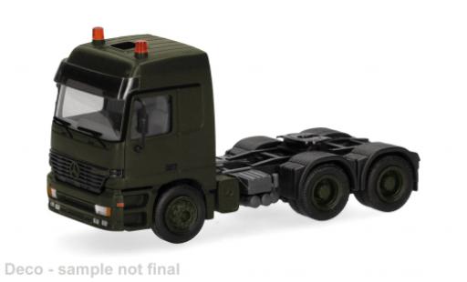 Diecast model cars Mercedes Actros Base L olive Belgian Army 1/87 Herpa