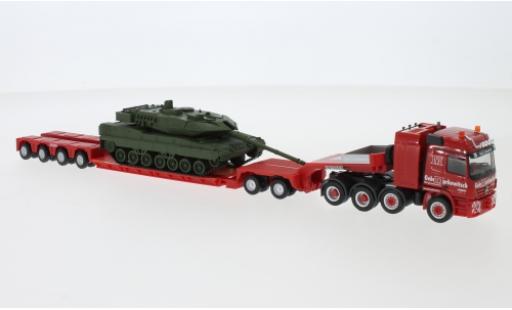 Diecast model cars Mercedes Actros Base Markewitsch 2002 charge profondeur-tracteur avec Leopard 2A7 1/87 Herpa