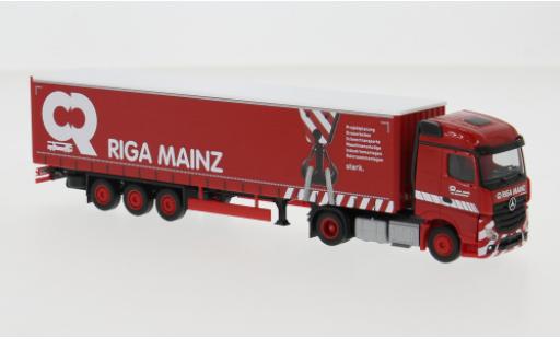 Diecast model cars Mercedes Actros Base Riga Mainz 1/87 Herpa