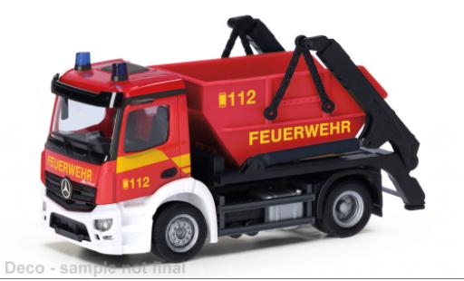 Diecast model cars Mercedes Actros Base S Fire brigade 1/87 Herpa