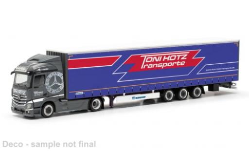 Diecast model cars Mercedes Actros Streamspace 2.3 Toni Hotz 1/87 Herpa