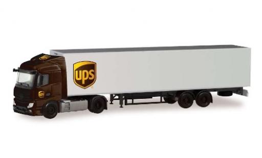 Diecast model cars Mercedes Actros Streamspace 2.3 UPS wagon conteneur-tracteur 1/87 Herpa