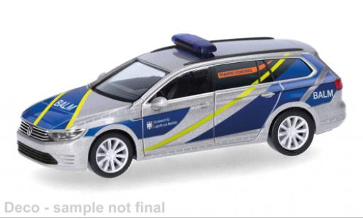 Diecast model cars Volkswagen Passat Base Variant GTE BALM 1/87 Herpa