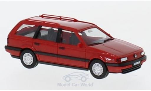 Diecast model cars Volkswagen Passat Base Variant red H-Edition 1/87 Herpa