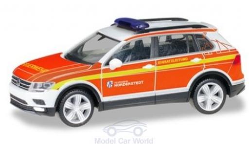 Diecast model cars Volkswagen Tiguan Base Freiwillige Fire brigade Norderstedt Kommandofahrzeug 1/87 Herpa