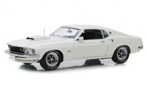 Diecast model cars Ford Mustang Boss 429 white 1969 1/18 Highway 61