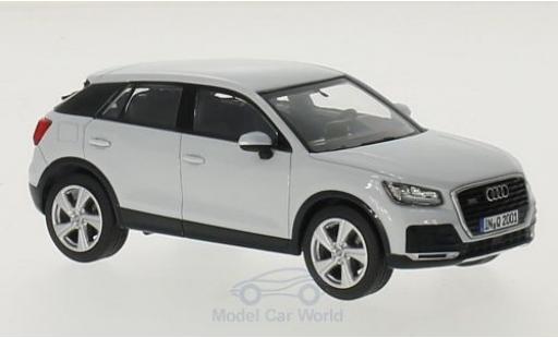 Diecast model cars Audi Q2 suv white 1/43 iScale