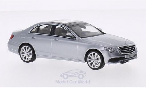 Diecast model cars Mercedes Classe E Base (W213) Exclusive grey 2016 1/43 iScale