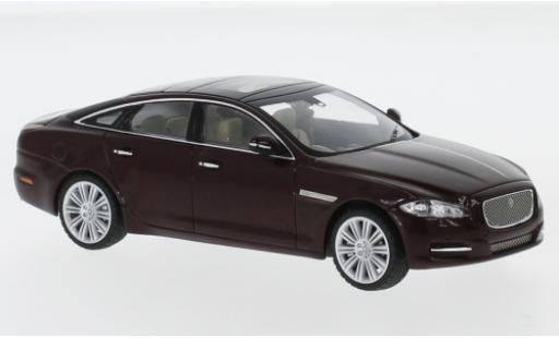 Diecast model cars Jaguar XJ X351 () metallic red RHD 2009 1/43 IXO