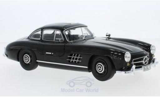 Diecast model cars Mercedes 300 Base (W198) black 1954 1/18 Minichamps