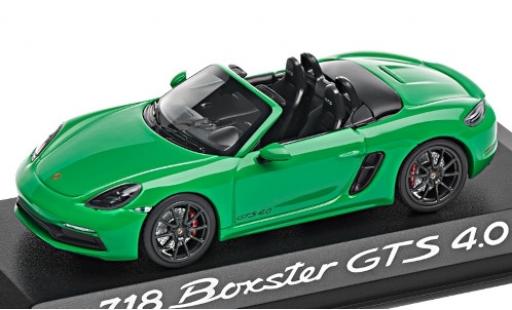Diecast model cars Porsche 718 GTS 4.0 (982) green 2020 1/43 Minichamps