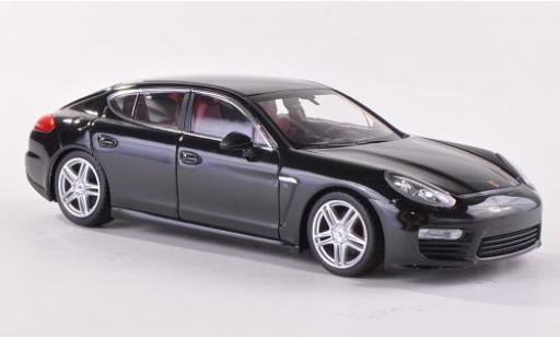 Diecast model cars Porsche Panamera Turbo (970) metallic black 2013 Facelift 1/43 Minichamps