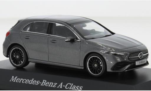 Diecast model cars Mercedes Classe A AMG (W177) Line metallise grey 2022 1/43 I Minimax