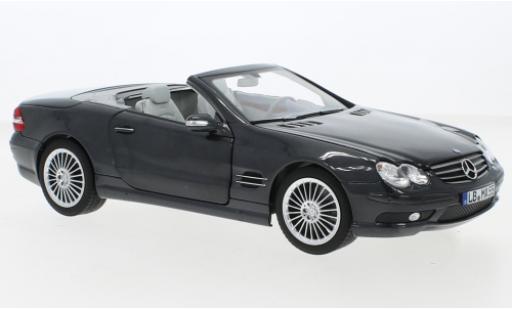 Diecast model cars Mercedes SL AMG 55 (R230) metallise black 2001 1/18 Norev