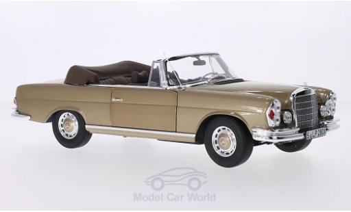 Diecast model cars Mercedes 280 Cabriolet SE (W111) Convertible metallic beige Softtop liegt bei 1/18 Norev