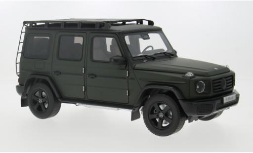 Diecast model cars Mercedes Classe G Base (W465) olive 1/18 I Norev