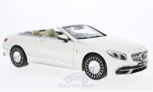 Diecast model cars Mercedes Classe S Cabriolet -Maybach S650 Convertible white 1/18 Norev