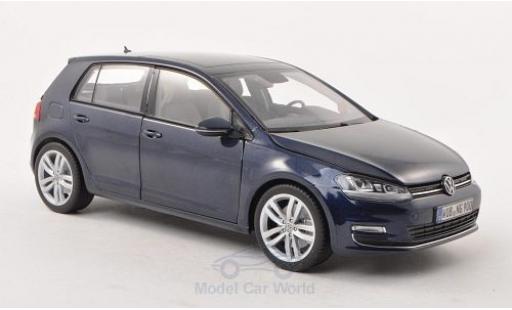 Diecast model cars Volkswagen Golf Base metallic blue 5-T&Atilde;&frac14;rer 1/18 Norev
