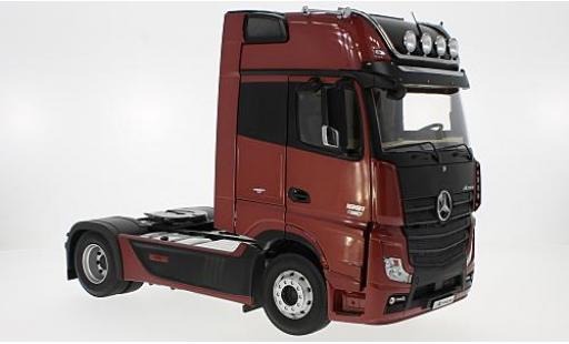 Diecast model cars Mercedes Actros Gigaspace 4x2 FH25 metallic red 1/18 NZG