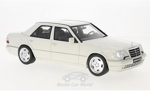 Diecast model cars Mercedes E Coupe E60 AMG (W124) white 1/18 Ottomobile