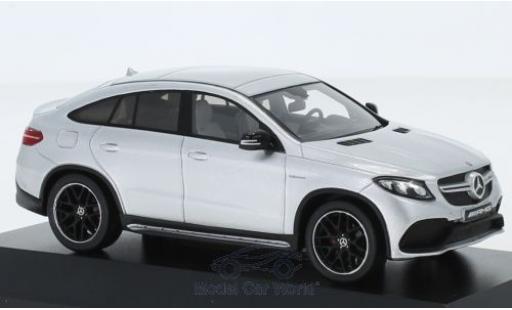 Diecast model cars Mercedes Classe E Coupe AMG GLE 63 grey 1/43 Spark