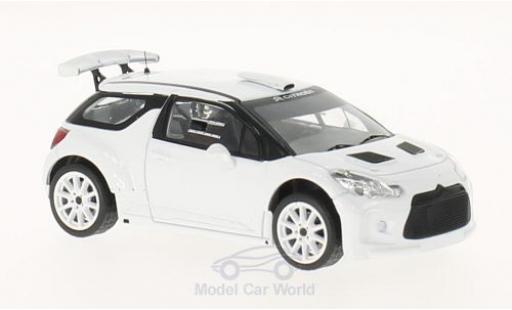 Diecast model cars DS Automobiles DS3 R5 Citroen 2015 Plain Body Version inklusive 4 Ersatzr&Atilde;&curren;der 1/43 IXO