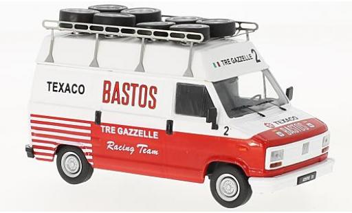 Diecast model cars Fiat Ducato Kasten Bastos Rally Assistance 1/43 IXO