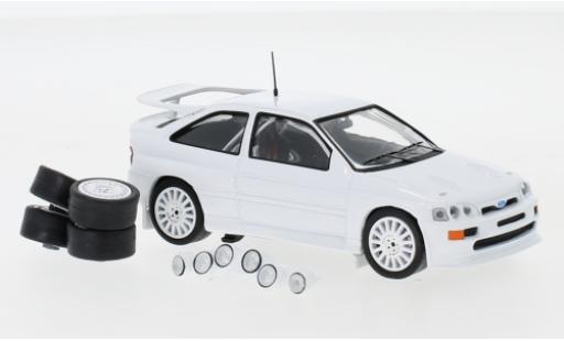Diecast model cars Ford Escort Cosworth RS white 1994 Plain Body Version y compris les 4 Ersatzr&Atilde;&curren;der et extra Scheinwerfer 1/43 IXO
