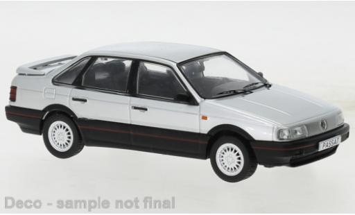 Diecast model cars Volkswagen Passat B3 GT d 1988 1/43 IXO