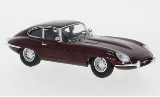 Diecast model cars Jaguar E-Type Base red 1963 1/43 IXO