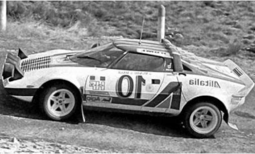 Diecast model cars Lancia Stratos HF No.10 Alitalia Racing Team Alitalia Rally Monte Carlo 1976 S.Munari/S.Maiga 1/43 IXO