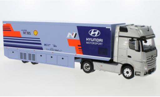 Diecast model cars Mercedes Actros Base MP4 Hyundai Motorsport 2019 WRC Transport 1/43 IXO